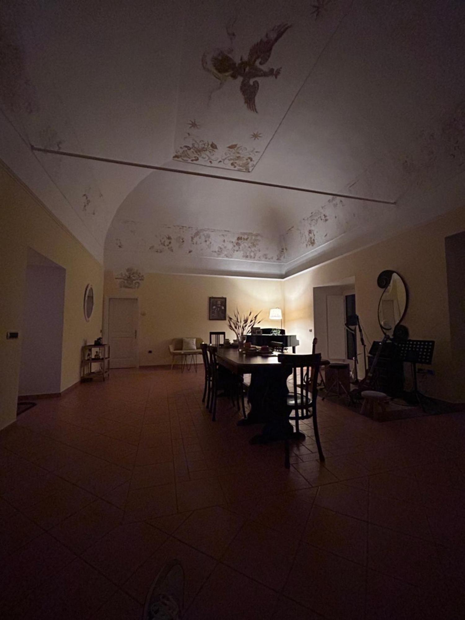 Palazzo Verone Scala Exterior photo